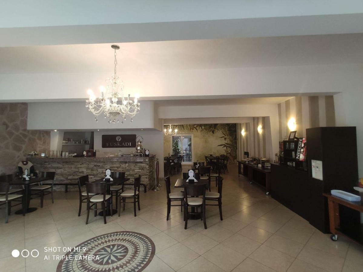 Euskadi Hotel General Pico Εξωτερικό φωτογραφία