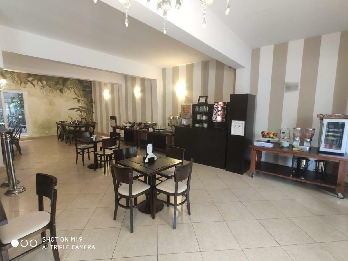 Euskadi Hotel General Pico Εξωτερικό φωτογραφία