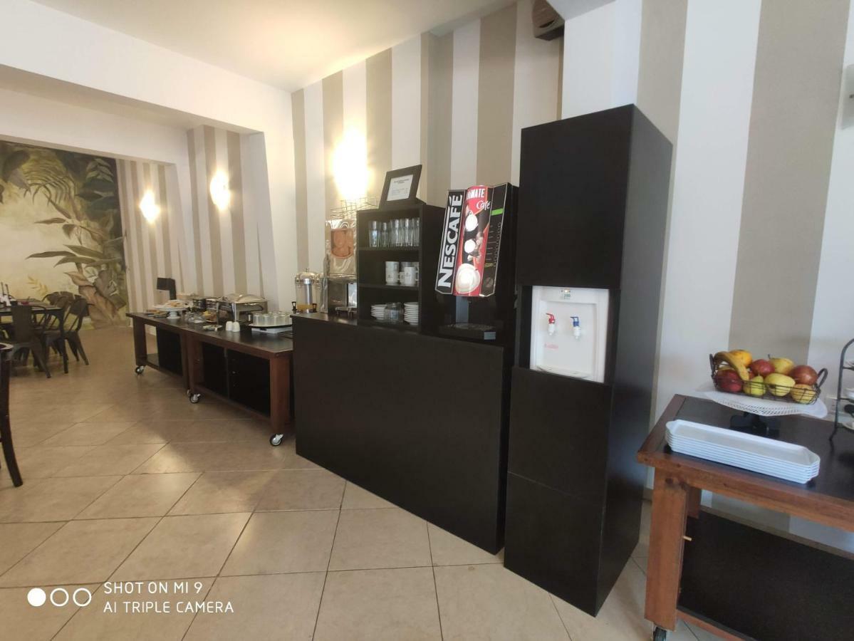 Euskadi Hotel General Pico Εξωτερικό φωτογραφία
